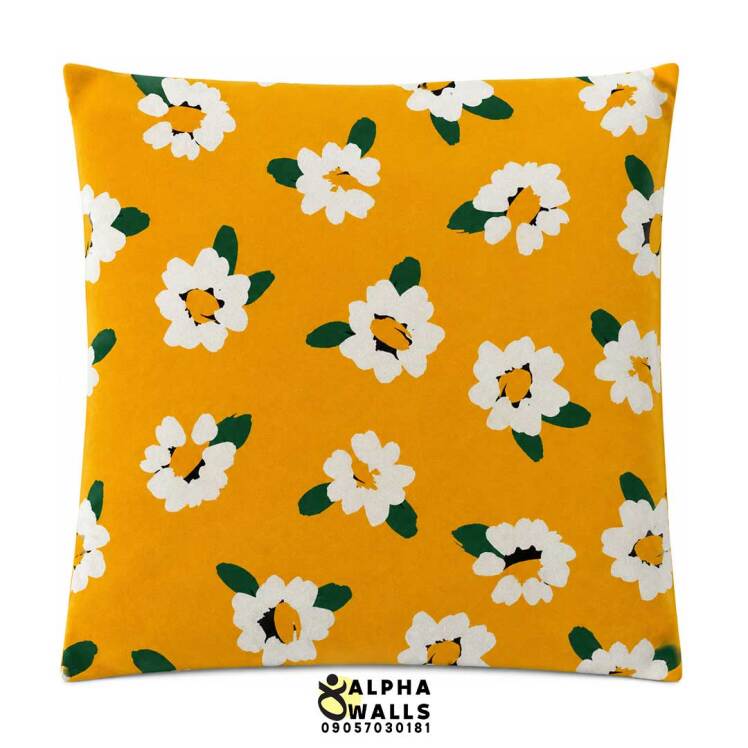 روکش کوسن مخمل طرح گل سفید زمینه زرد مدل Sunny Blossom