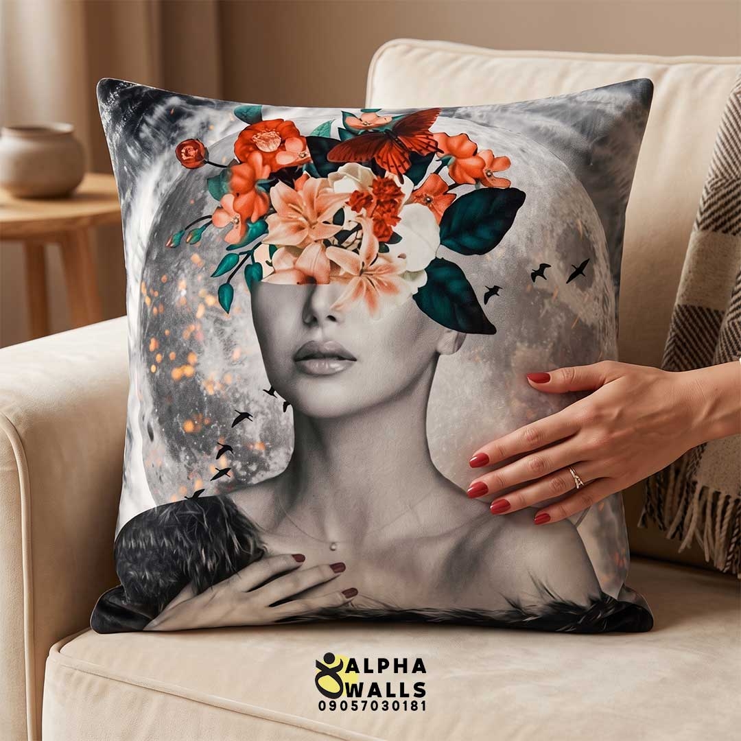 روکش کوسن مخمل طرح سورئال و فانتزی پرتره زن مدل Surreal Floral Portrait