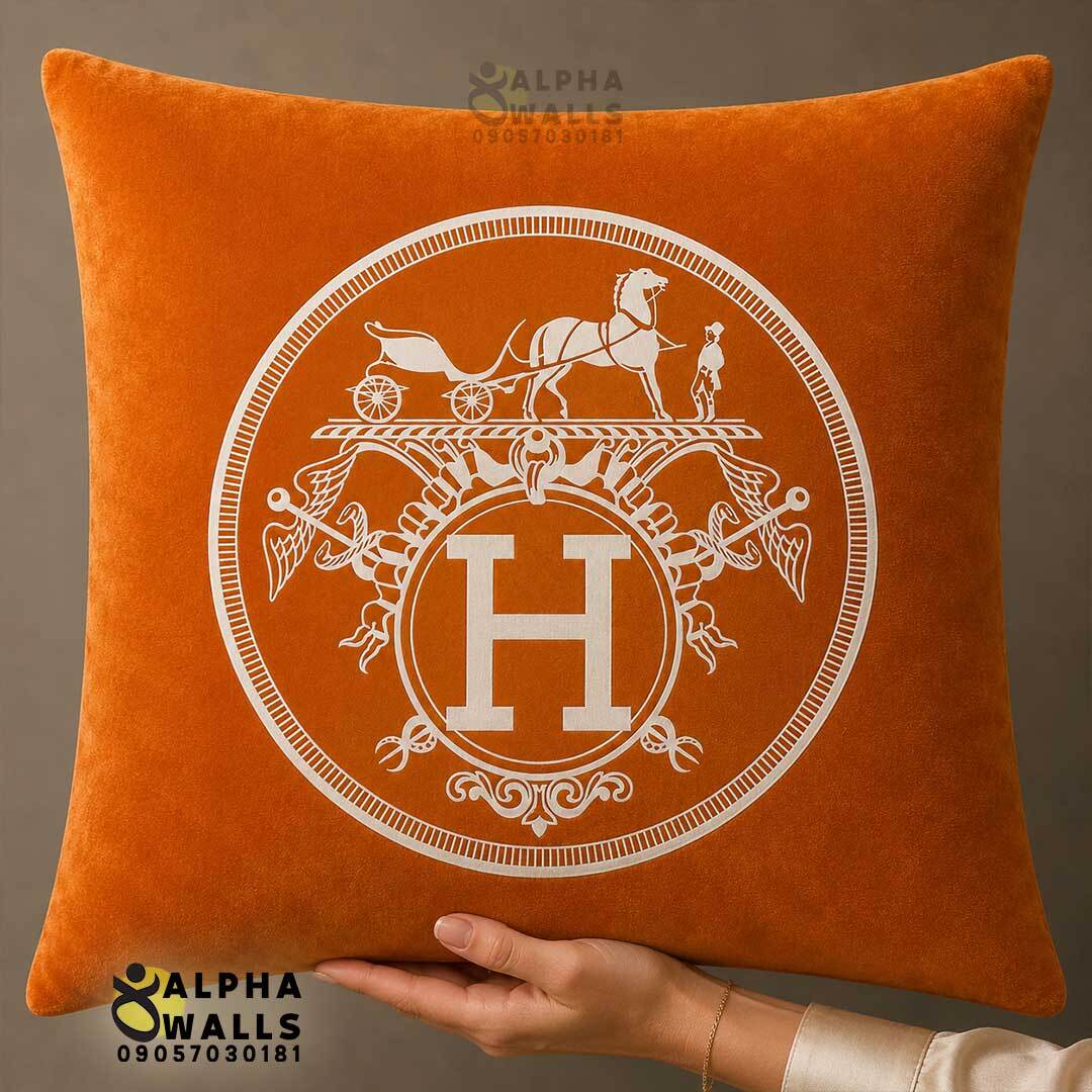  روکش کوسن مخمل نارنجی هرمس مدل Hermes Orange Emblem 