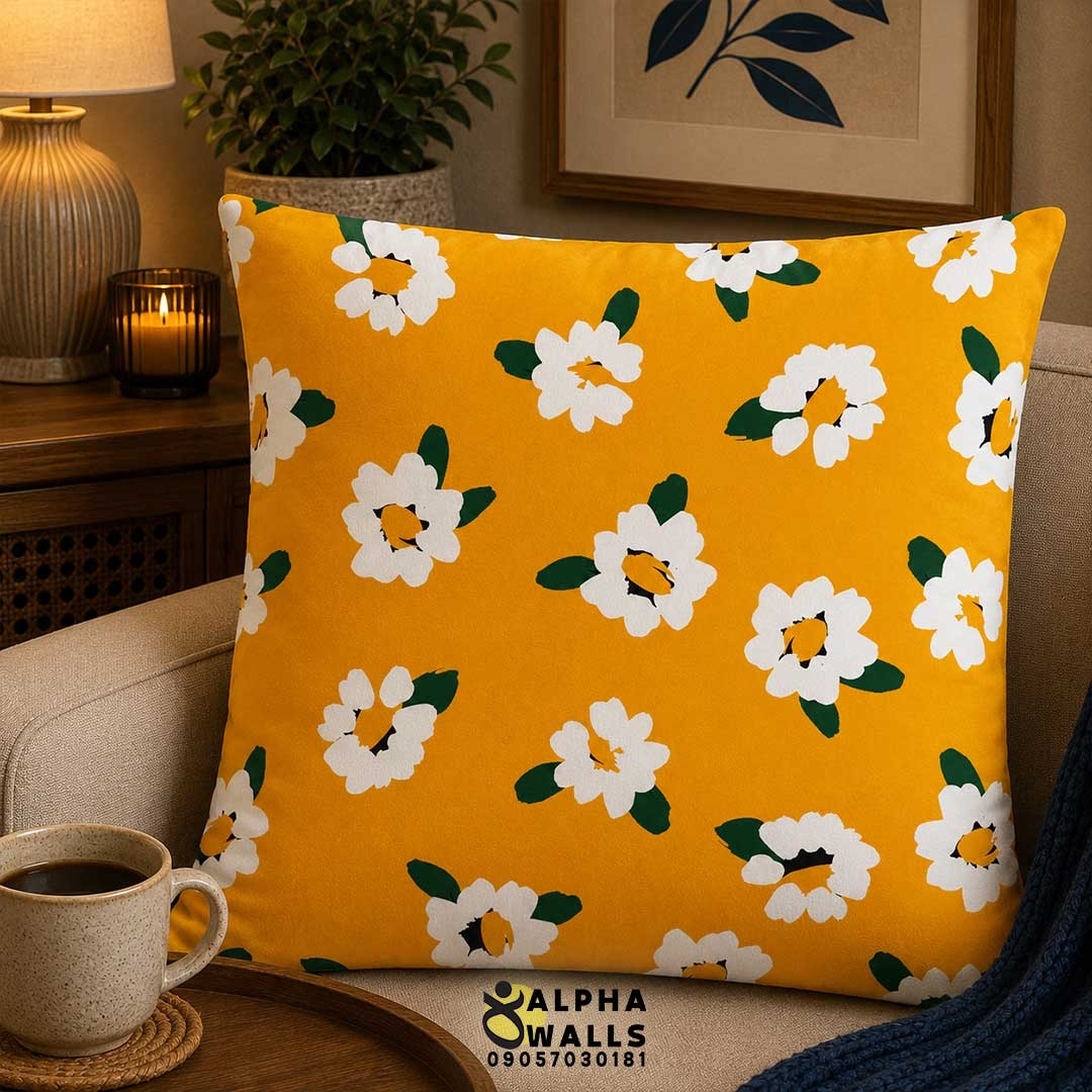 روکش کوسن مخمل طرح گل سفید زمینه زرد مدل Sunny Blossom