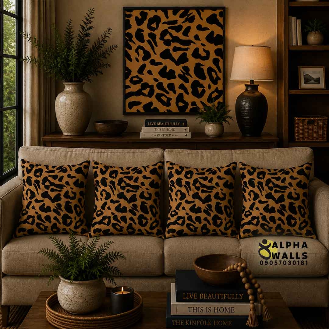 روکش کوسن مخمل طرح پلنگی قهوهای مشکی مدل Wild Leopard