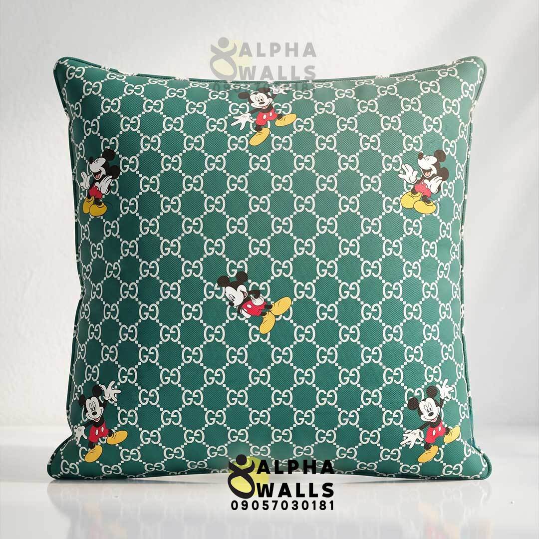 روکش کوسن مخمل طرح میکی موس و مونوگرام سبز مدل Mickey Green