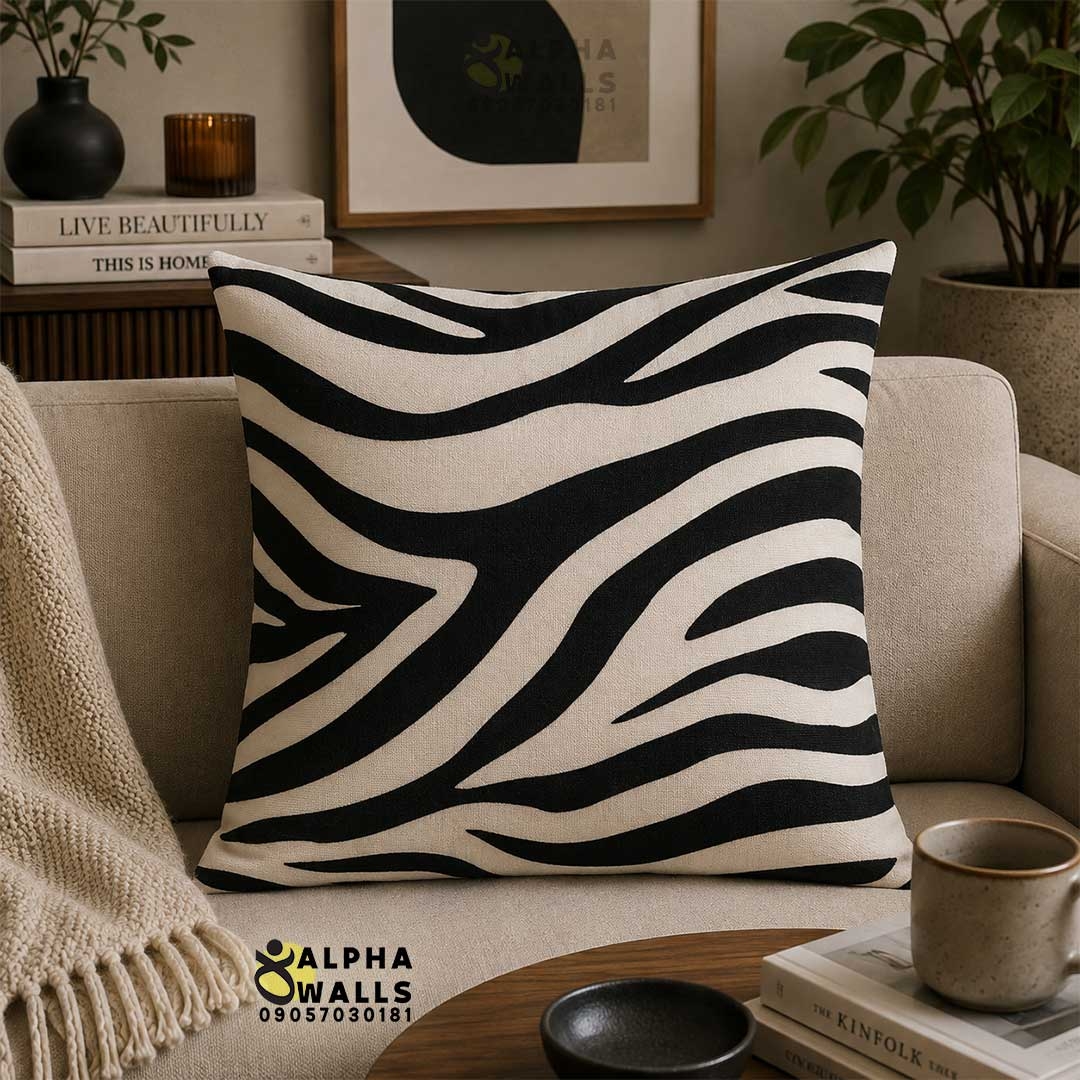 روکش کوسن مخمل طرح پوست گورخر سیاه سفید مدل Zebra Wave