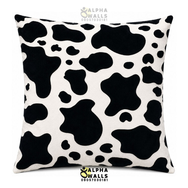 روکش کوسن مخمل طرح پوست گاوی سیاه سفید مدل Cowhide Mono
